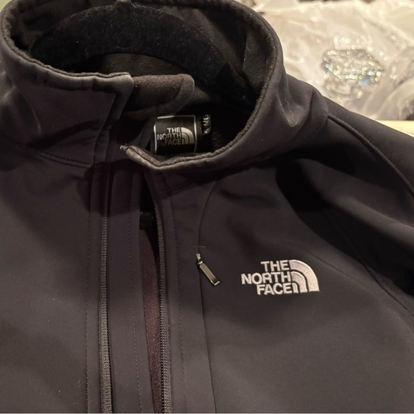 EUC The North Face Women’s Apex Bionic Jacket Small - Picture 6 of 6